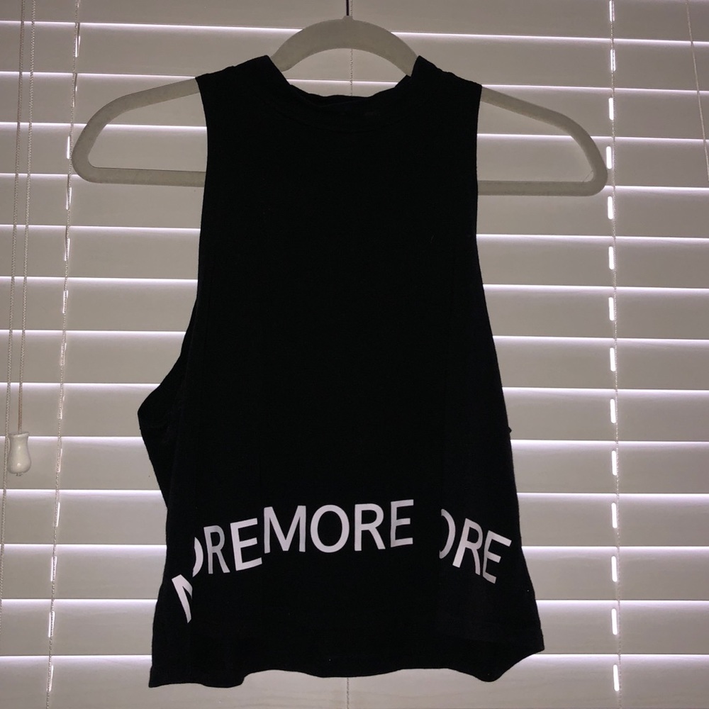 FOREVER 21 | Black Top